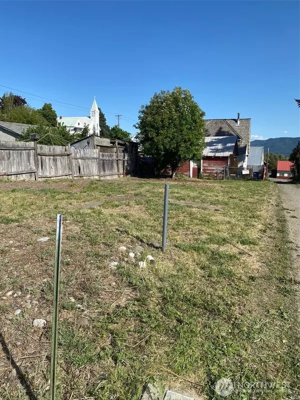 Roslyn, WA 98941,200 E Arizona AVE