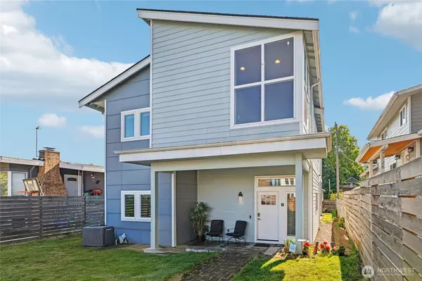 7724 16th AVE SW, Seattle, WA 98106