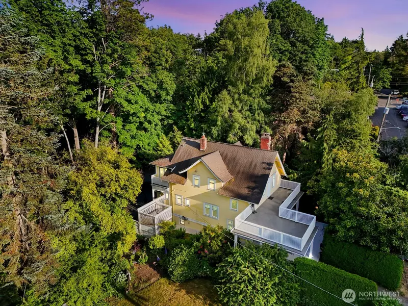 4324 35th AVE W, Seattle, WA 98199