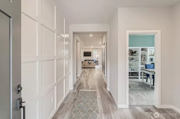 Bremerton, WA 98312,3919 McCormick Village DR