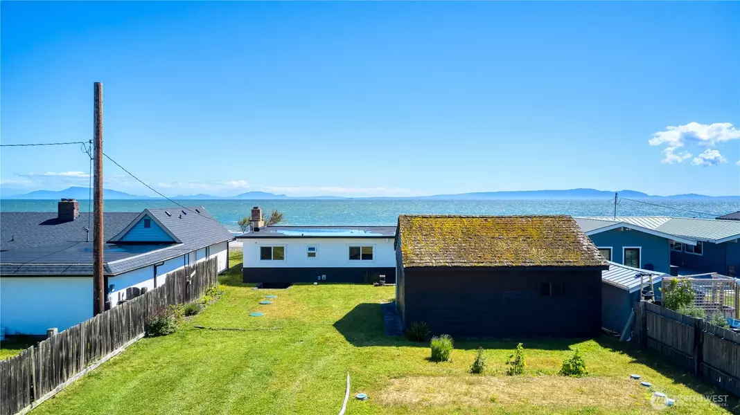 1811 Edwards DR, Point Roberts, WA 98281