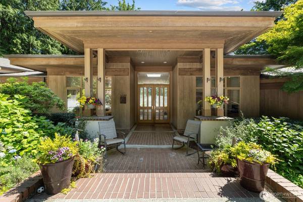 11700 198th AVE SE, Issaquah, WA 98027