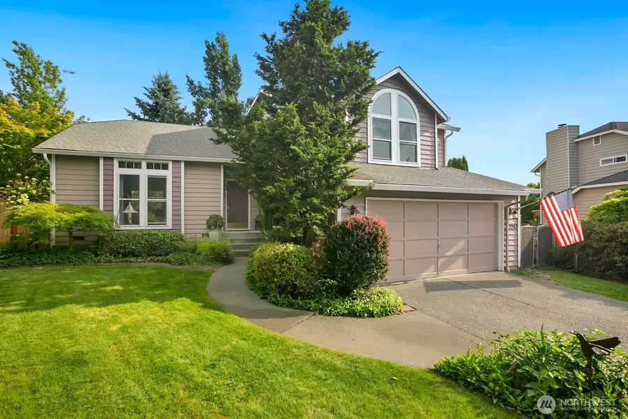 22212 126th PL SE, Kent, WA 98031