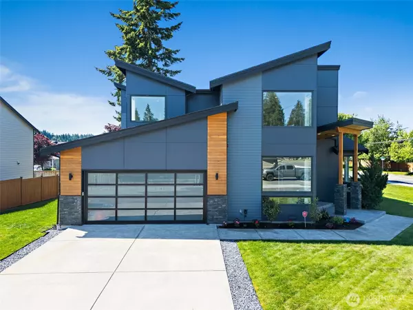10501 Angeline RD E, Bonney Lake, WA 98391