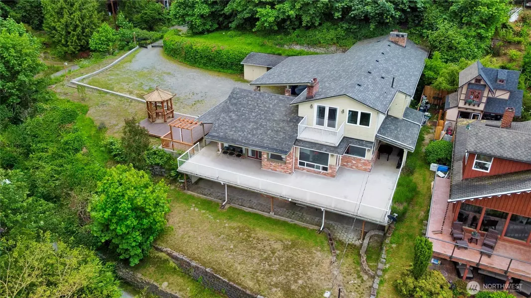31111 53 AVE SW, Federal Way, WA 98023