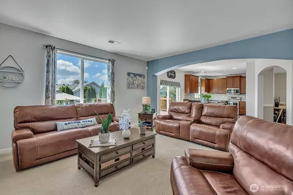 Auburn, WA 98092,6715 Quincy AVE SE