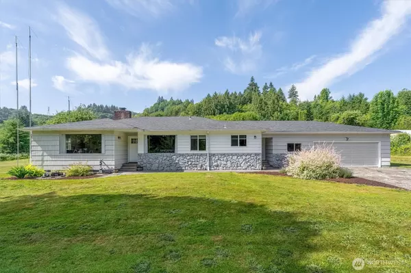 Castle Rock, WA 98611,841 Hazel Dell RD
