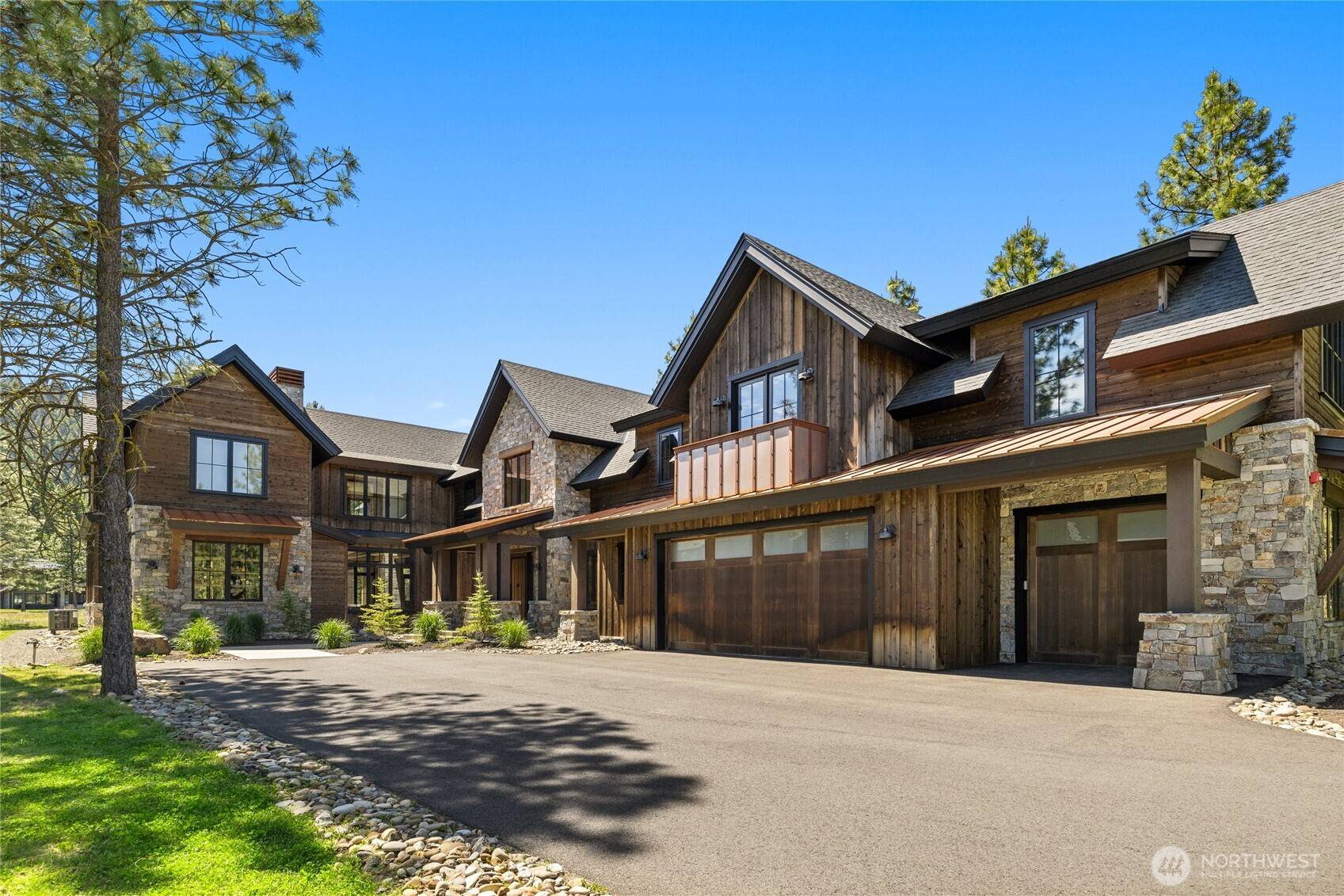 300 Gold Leaf LN, Cle Elum, WA 98922