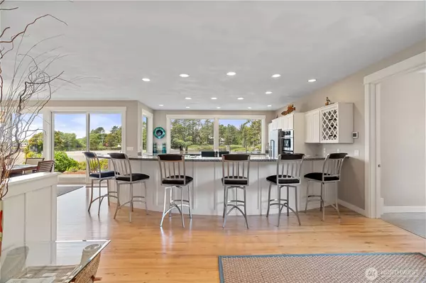 Pacific Beach, WA 98571,6 Diamond DR