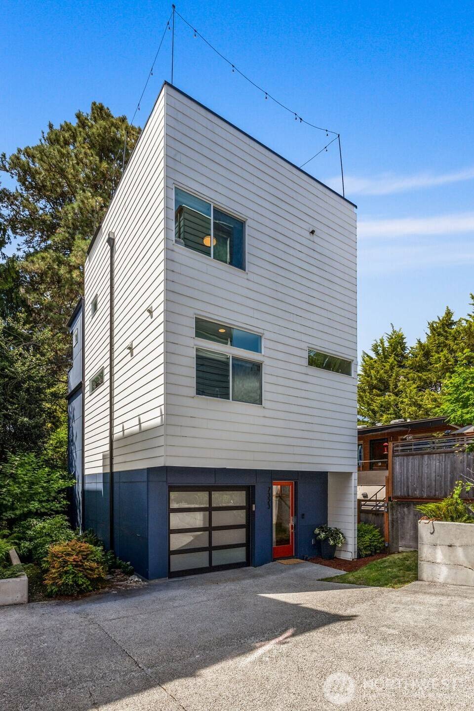 7323 Bainbridge PL SW, Seattle, WA 98136