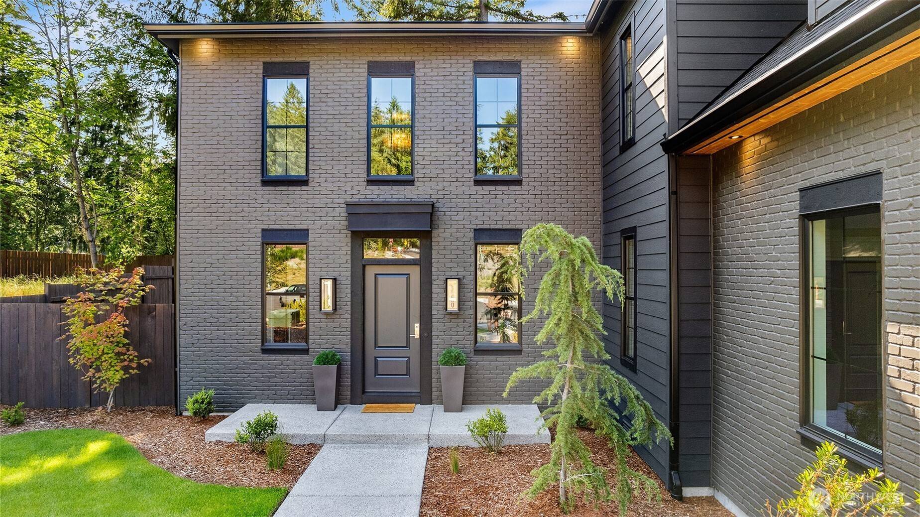 601 Chris David DR, Steilacoom, WA 98388
