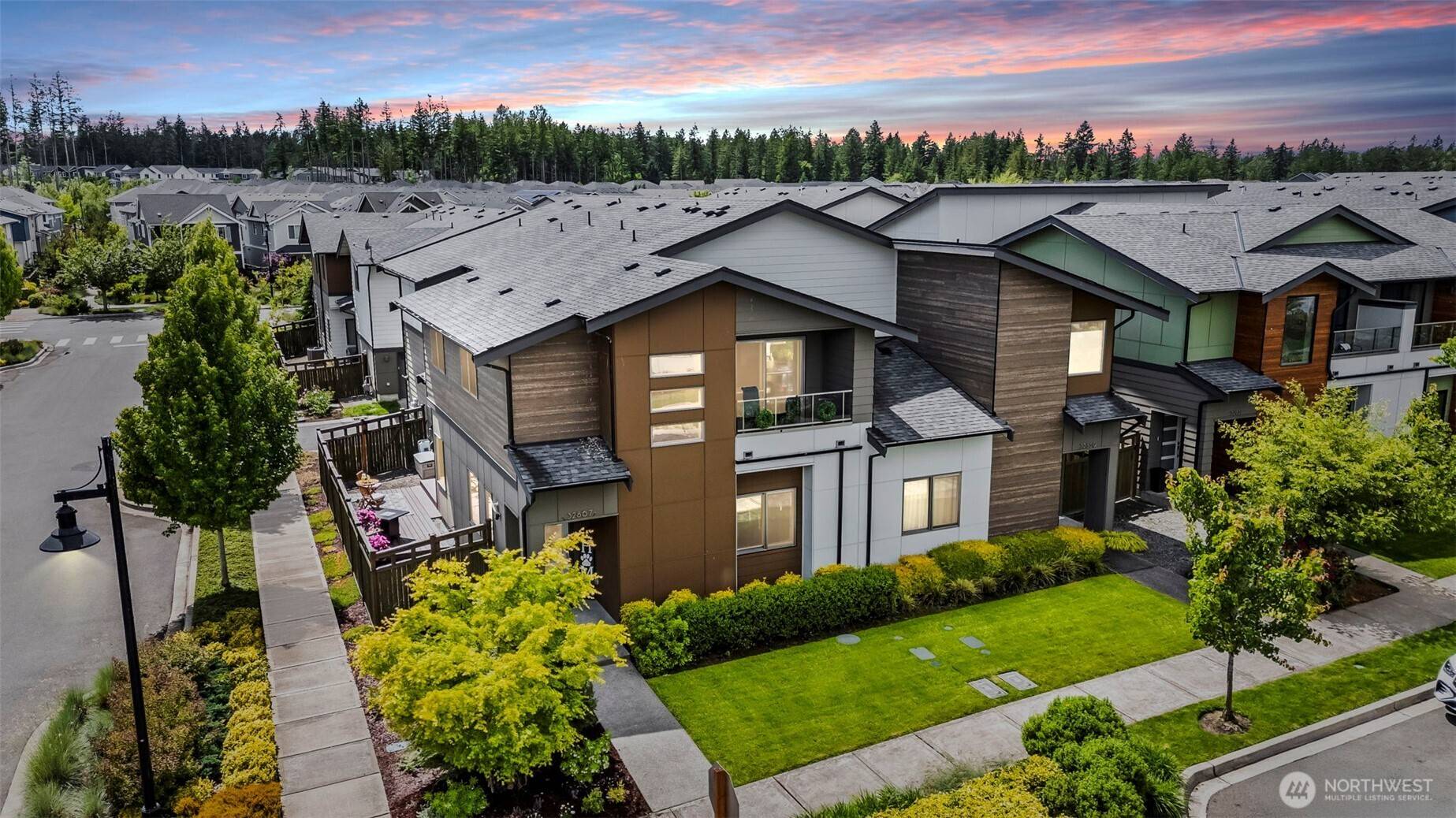 Black Diamond, WA 98010,32867 Madrona AVE SE