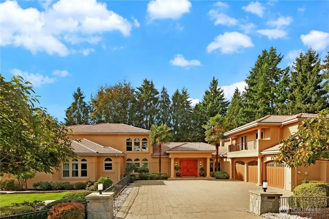 Bellevue, WA 98004,1055 91st AVE NE