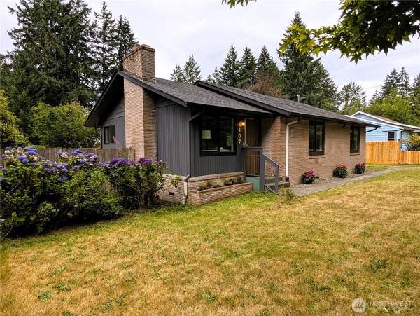 2407 Elliott AVE NW, Olympia, WA 98502
