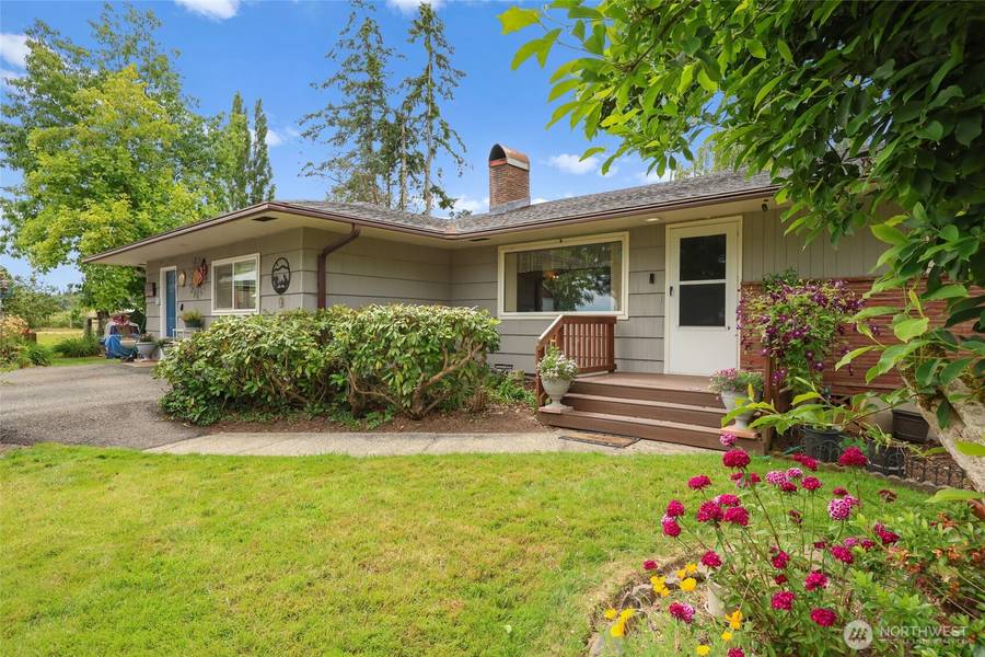 236 Newaukum Valley RD, Chehalis, WA 98532