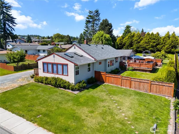 3704 Commercial AVE, Anacortes, WA 98221