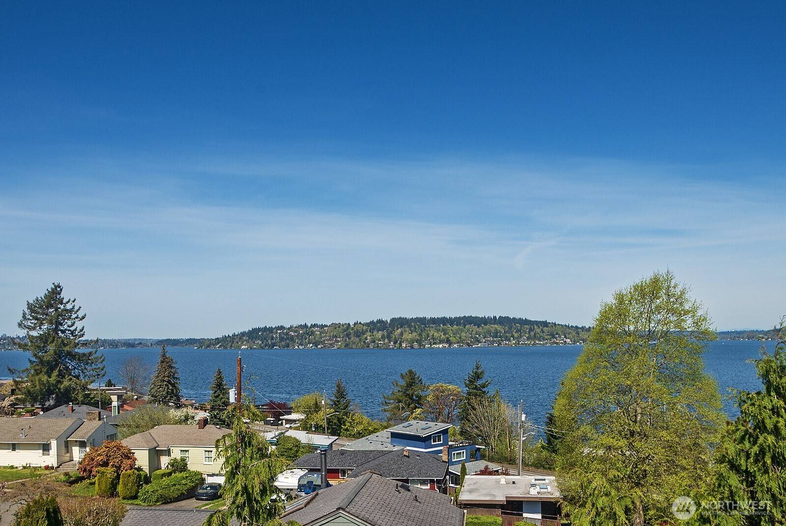 8536 S 114th ST, Seattle, WA 98178