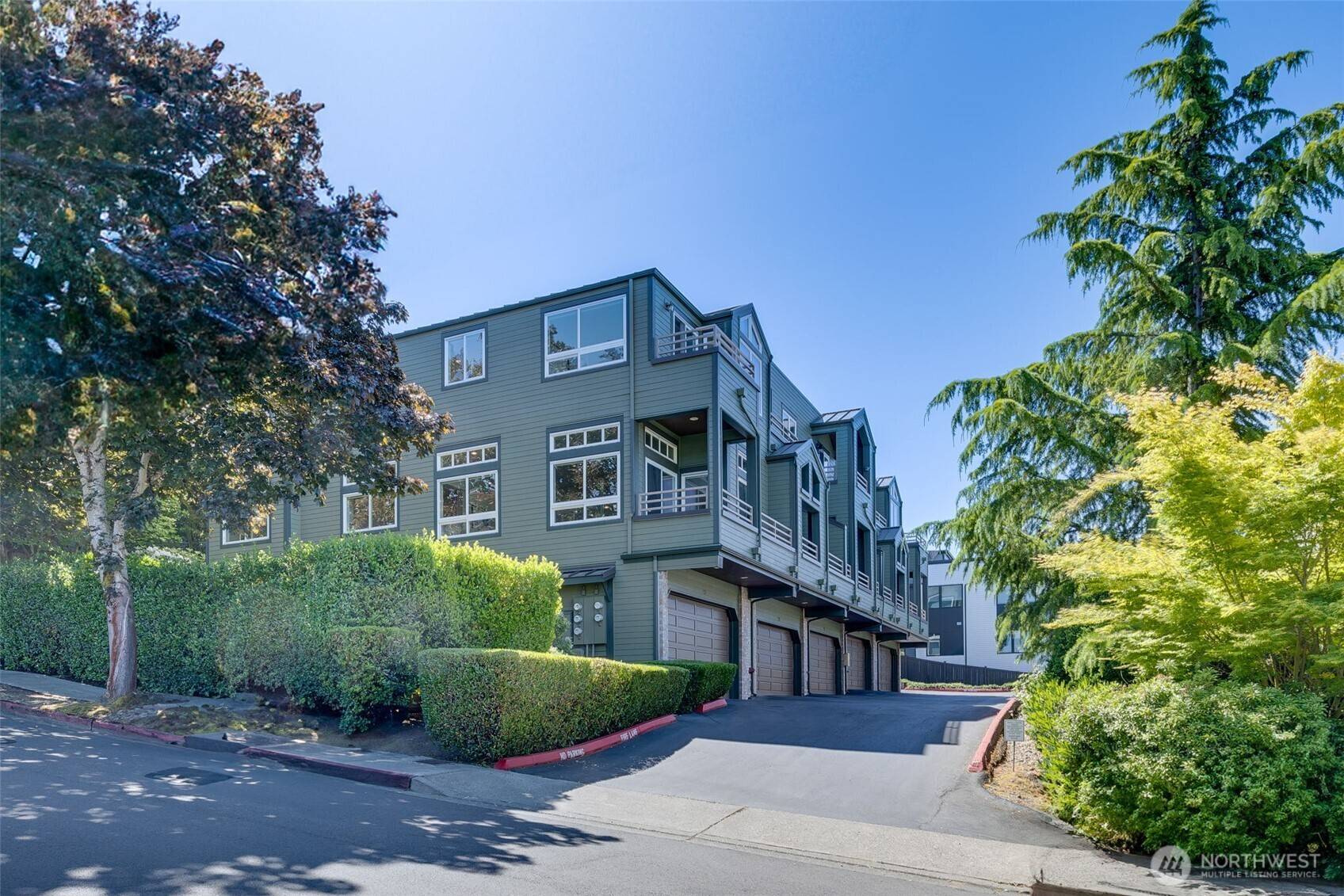 327 2nd AVE S, Kirkland, WA 98033