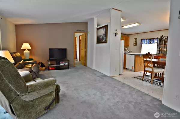 Graham, WA 98338,23809 101st AVE E #14