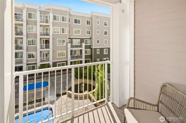 1545 NW 57th ST #423, Seattle, WA 98107