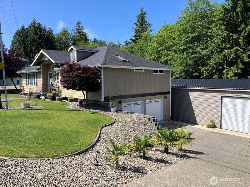 1517 Chilton RD, Aberdeen, WA 98520
