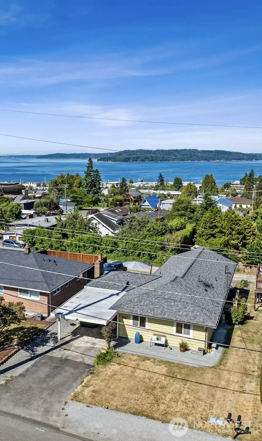 Des Moines, WA 98198,22023 11th AVE S