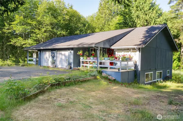 102 Garden Hill RD, Elma, WA 98541
