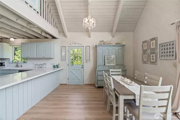 Ocean Shores, WA 98569,195 Ocean Shores BLVD SW