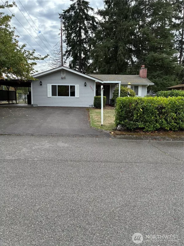 9902 114th ST SW, Lakewood, WA 98498