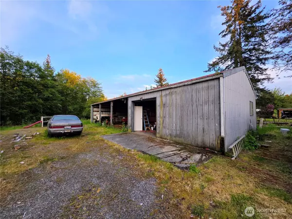 Bow, WA 98232,5781 Hobson RD