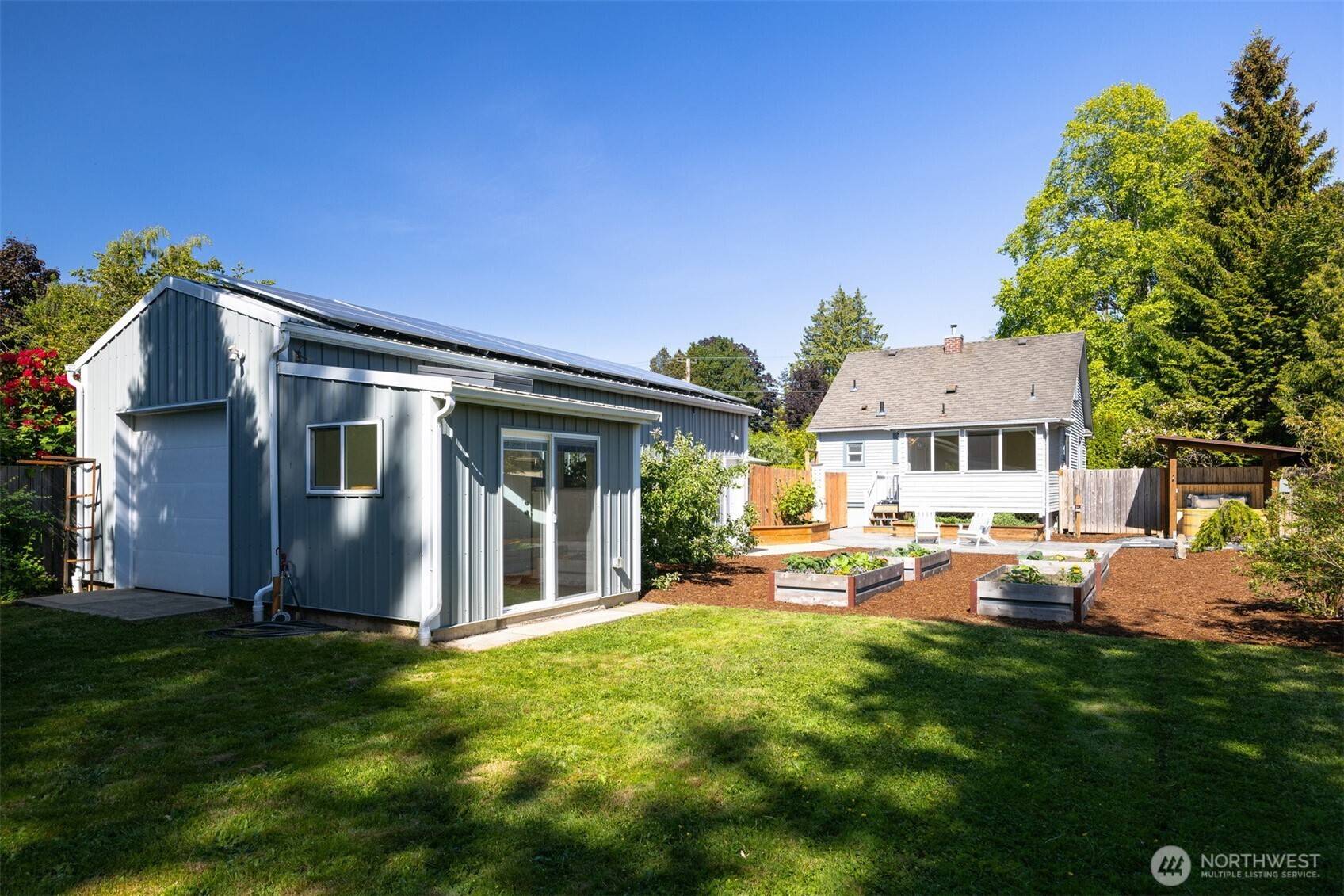 2921 Ellis ST, Bellingham, WA 98225