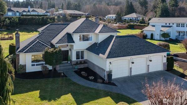 25 W Anadar PL, Camano Island, WA 98282