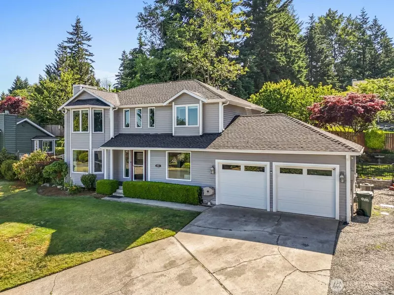 16508 39th Street Ct E, Lake Tapps, WA 98391