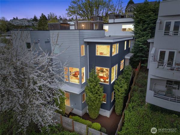 1813 12th AVE W, Seattle, WA 98119