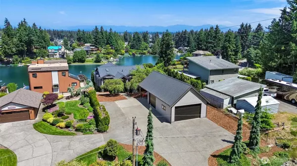 17317 33rd Street Ct E, Lake Tapps, WA 98391