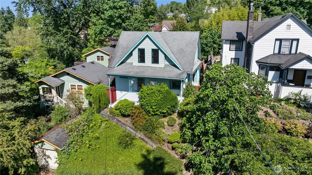 1618 30th AVE, Seattle, WA 98122