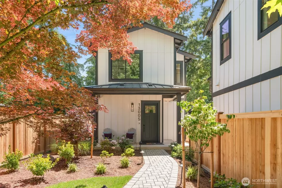 13005 NE 88th ST, Kirkland, WA 98033