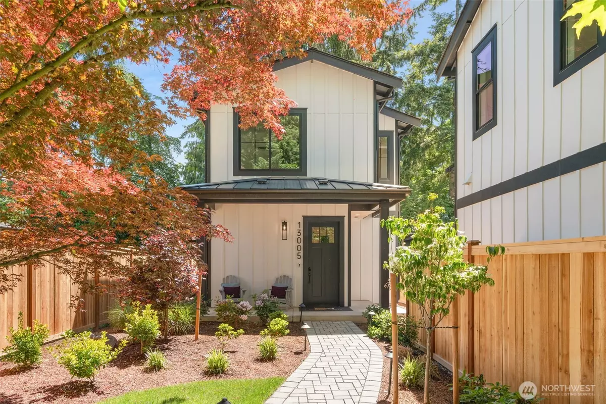 Kirkland, WA 98033,13005 NE 88th ST