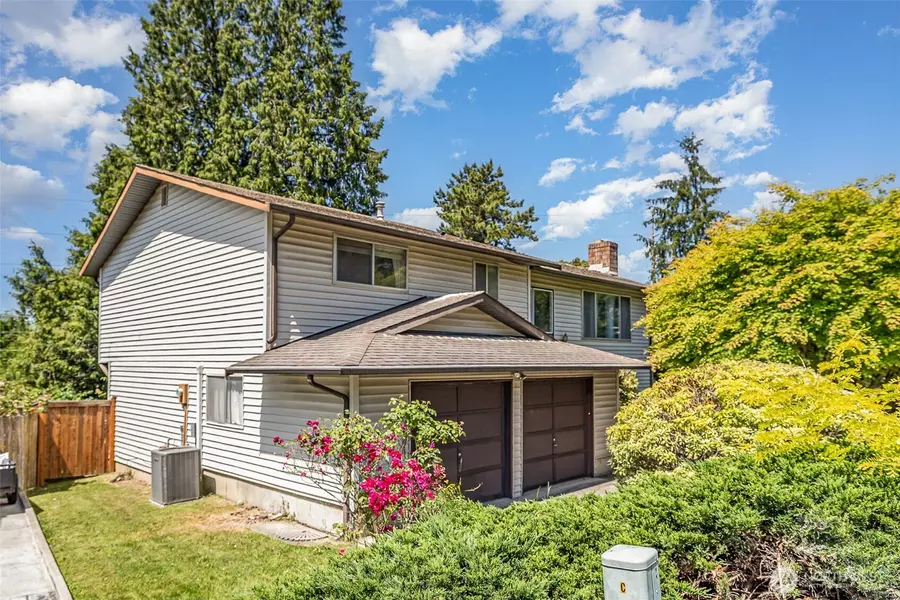 401 S 26th ST, Renton, WA 98055