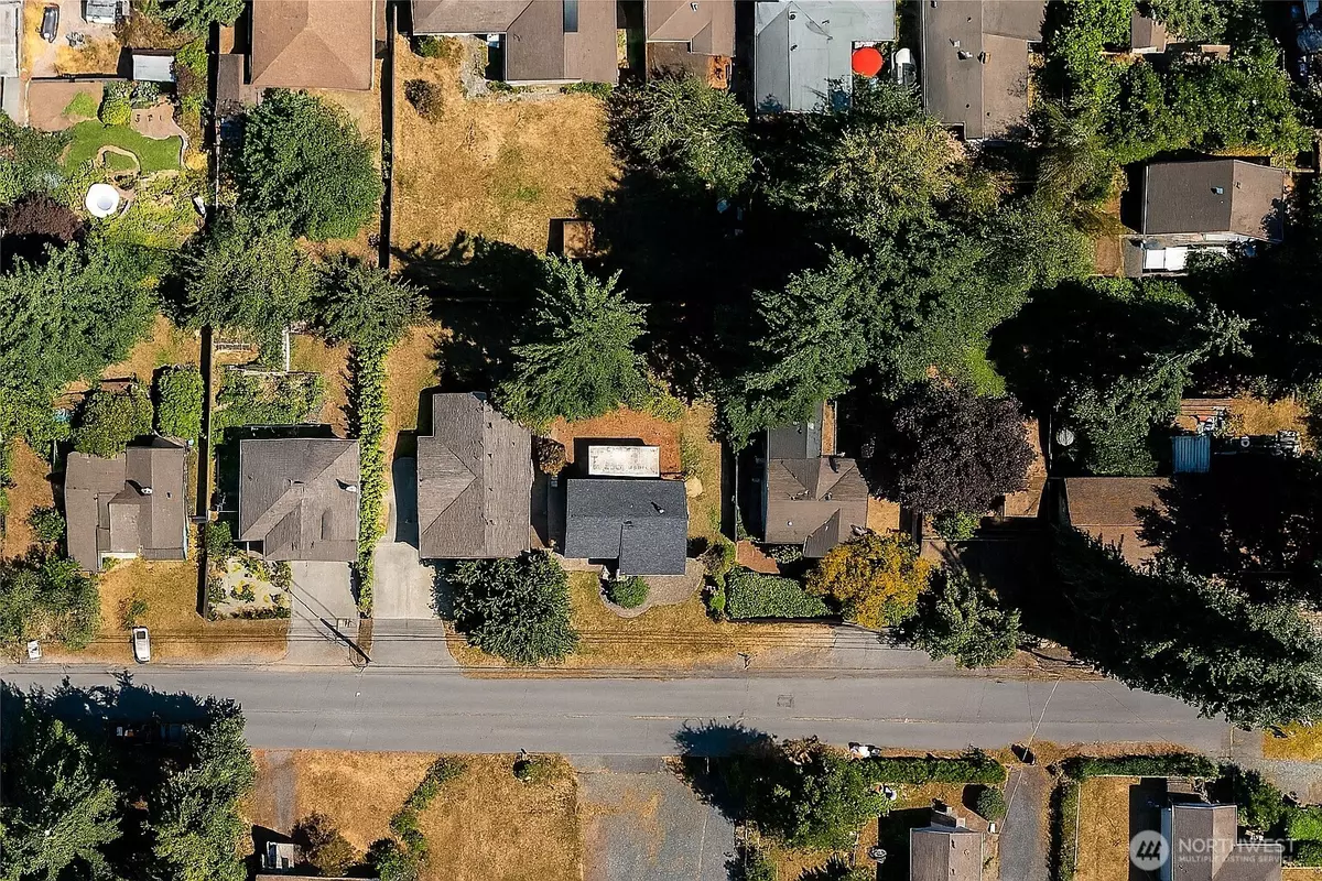 Shoreline, WA 98155,14522 6th AVE NE