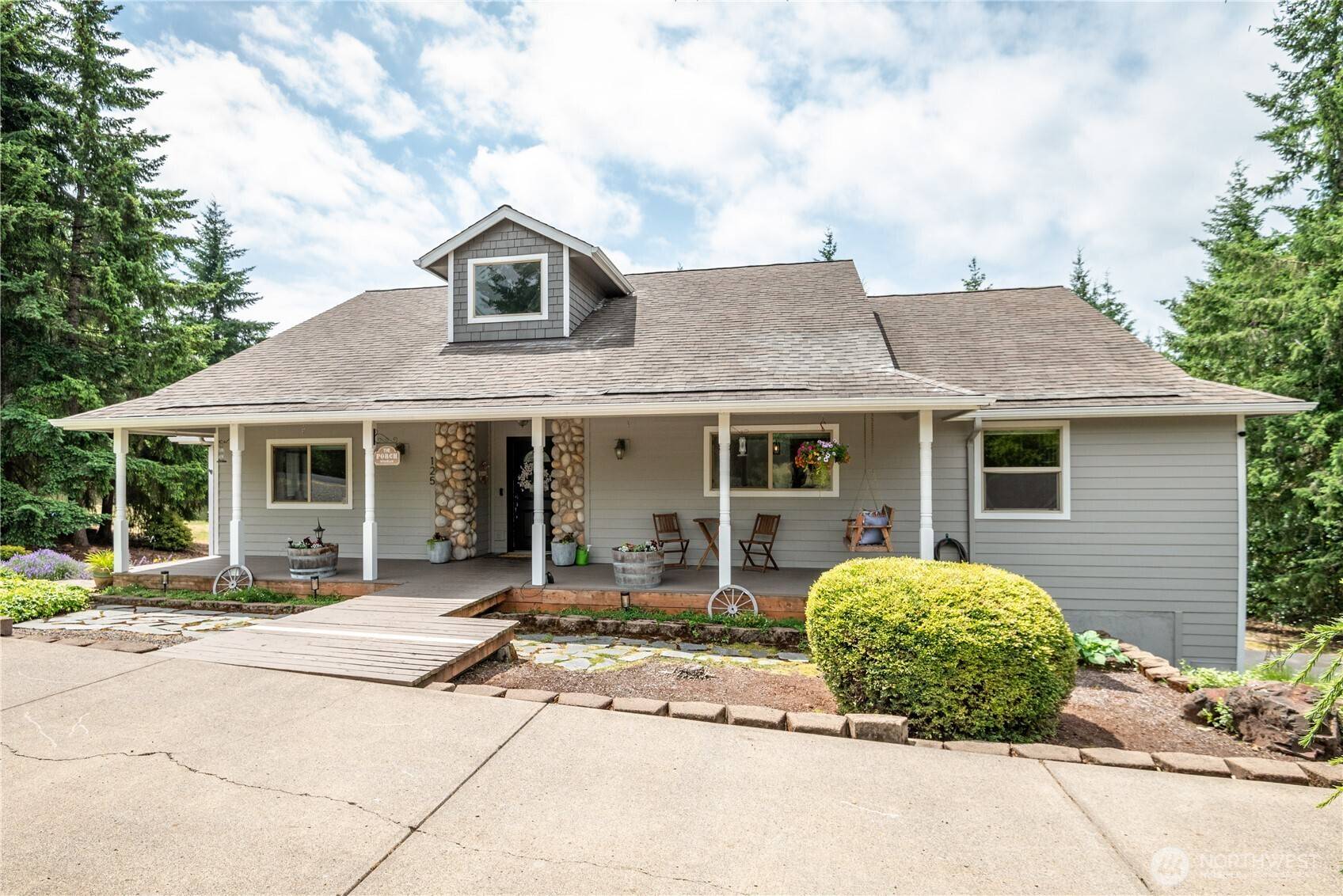 125 Dalyn CT, Kalama, WA 98625