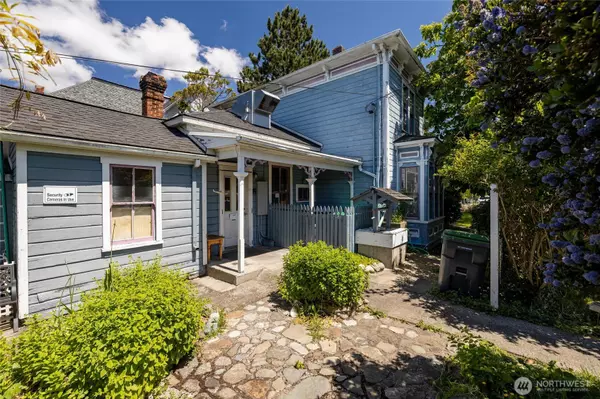 Coupeville, WA 98239,602 N Main ST