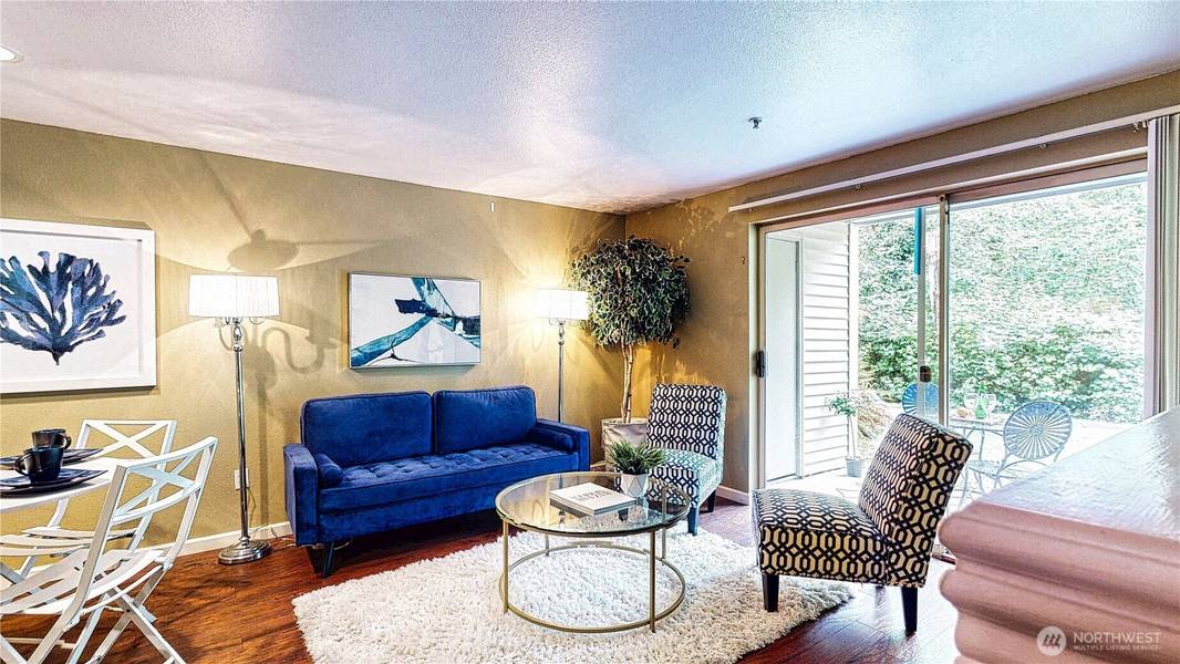 23301 Cedar Way #U102, Mountlake Terrace, WA 98043