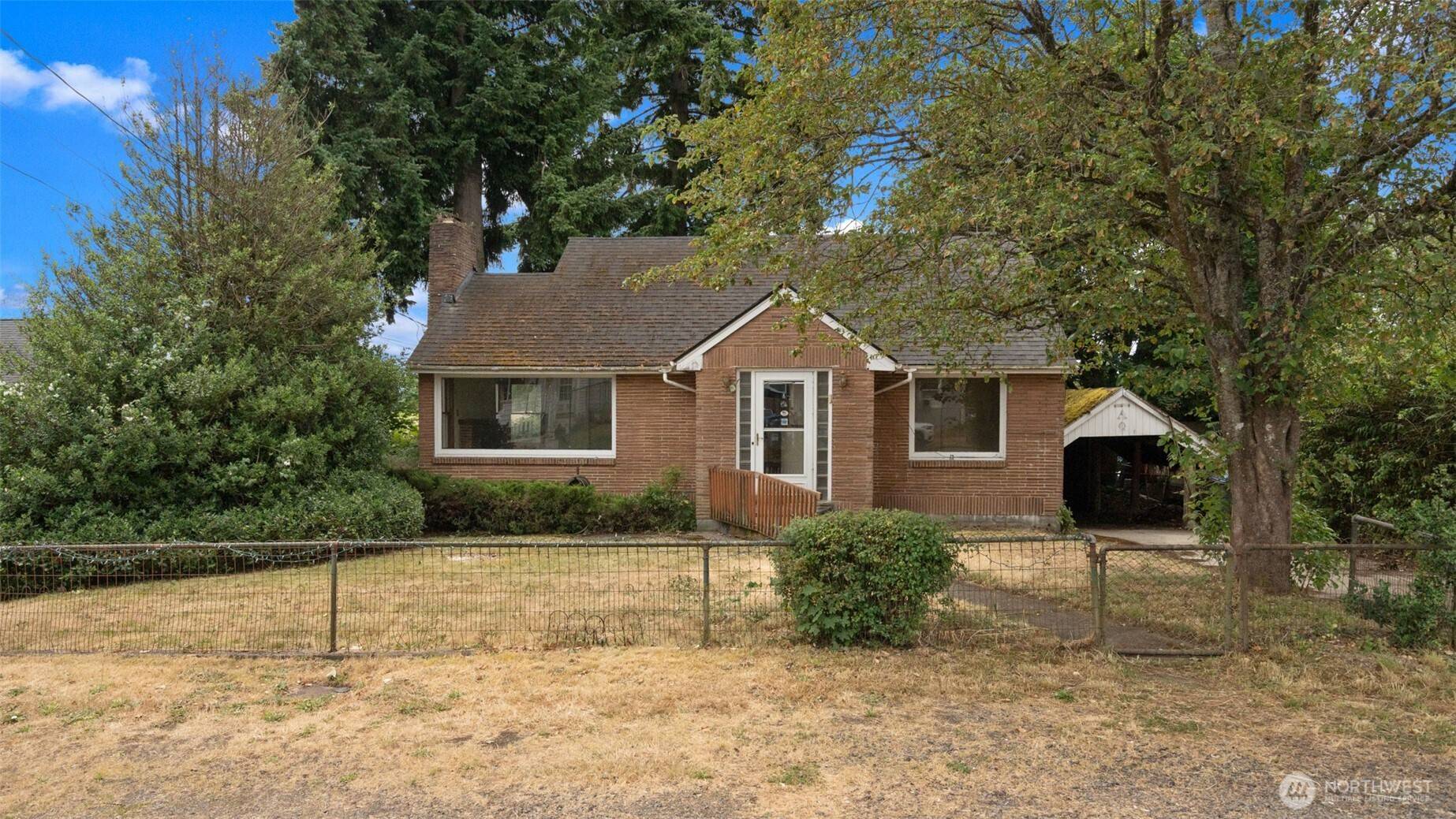 4125 W F ST, Bremerton, WA 98312