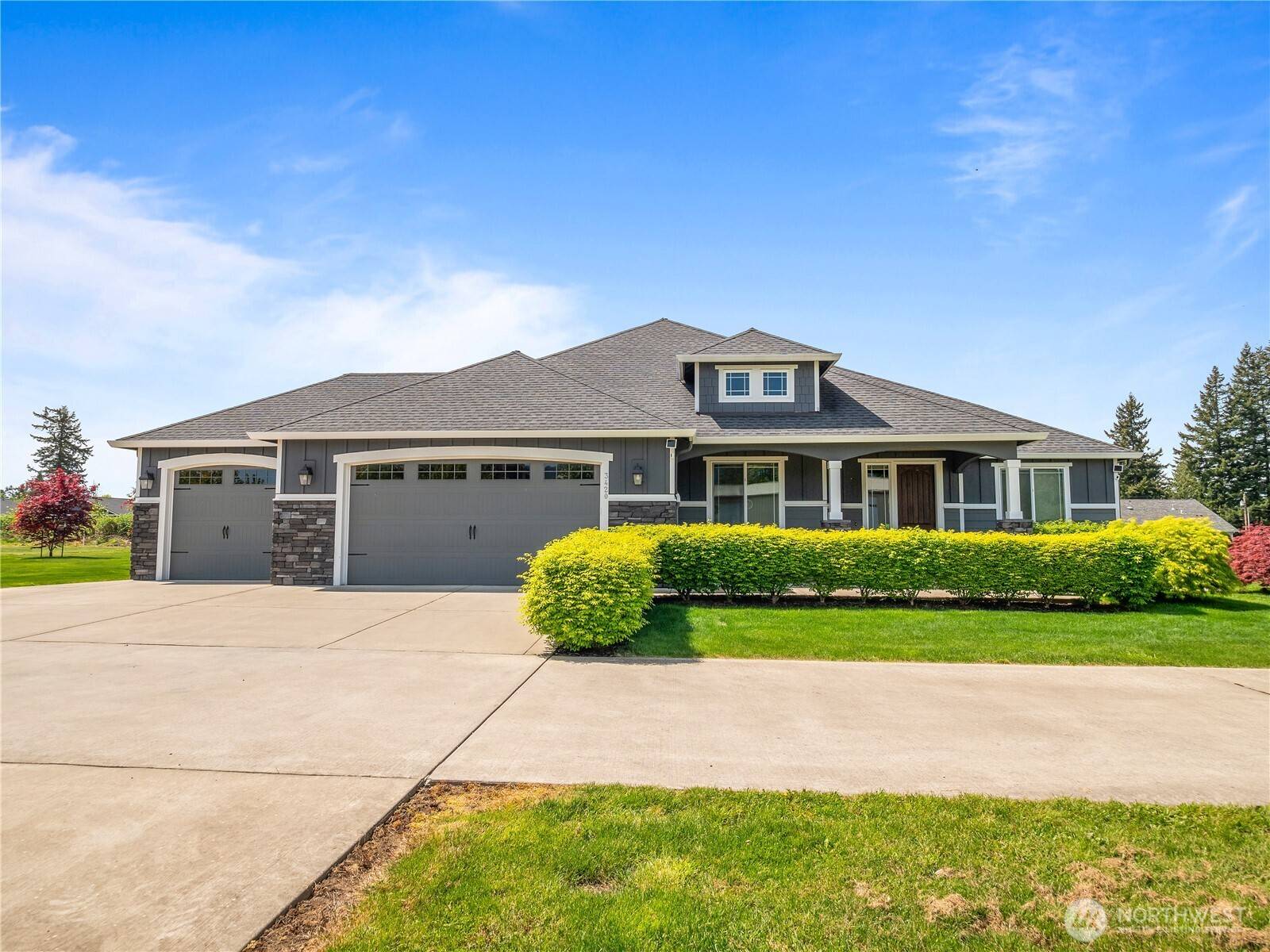 3420 McHugh PL, Enumclaw, WA 98022
