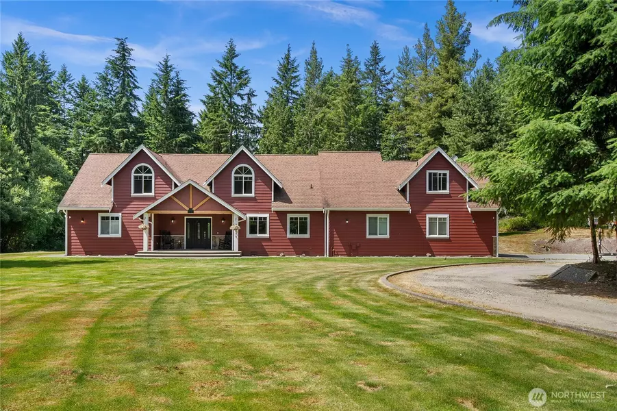 9268 Hooligan PL SE, Olalla, WA 98359