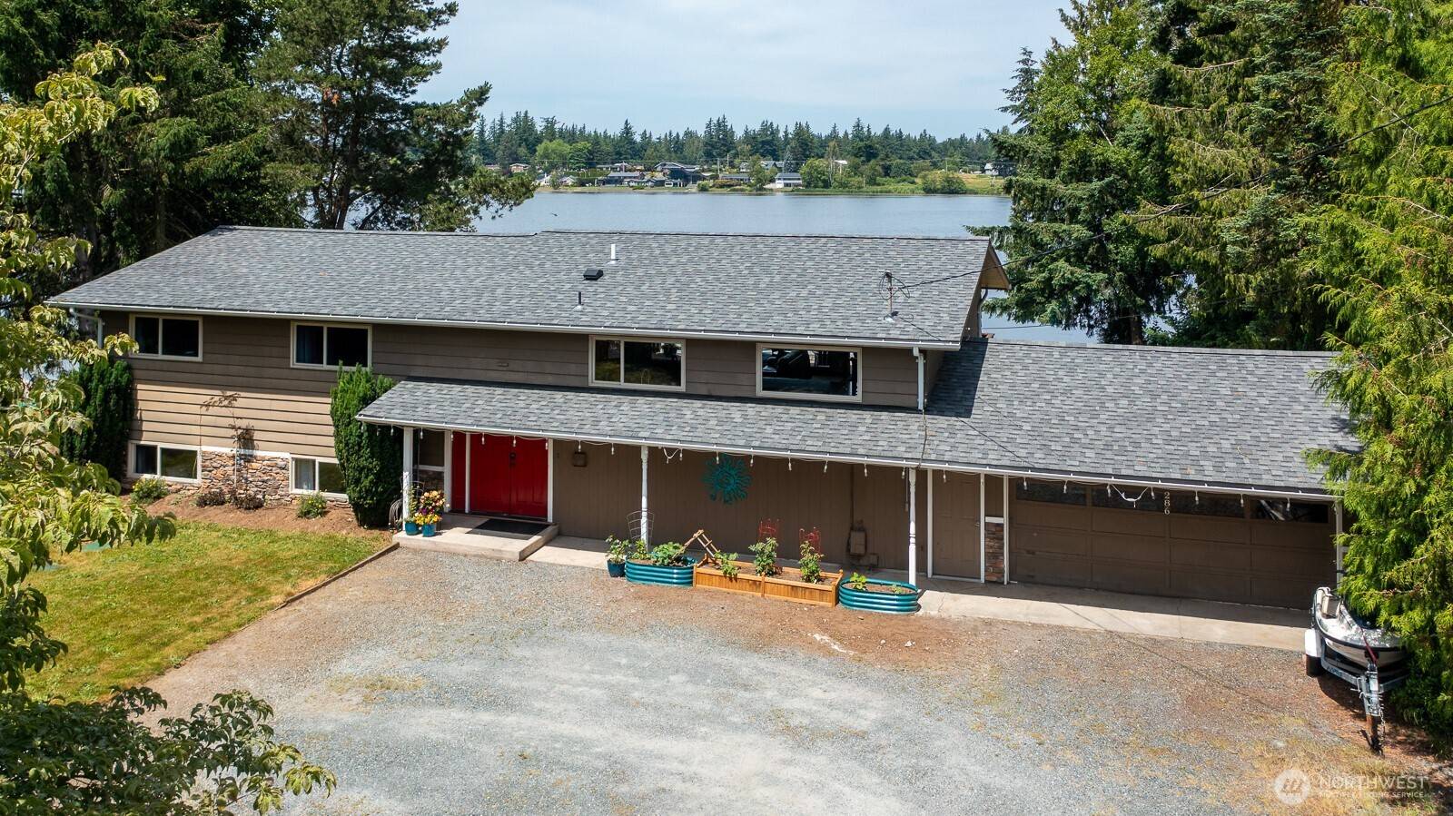 286 E Bartlett RD, Lynden, WA 98264