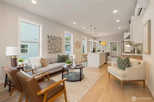 Seattle, WA 98122,157 26th AVE