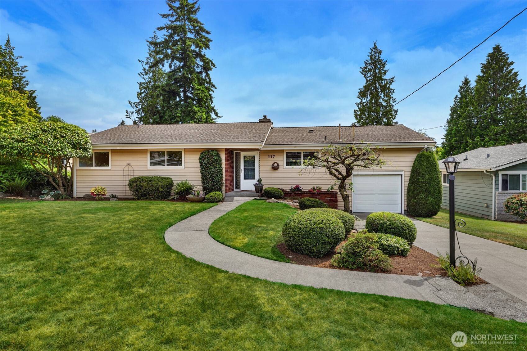 117 N 178th ST, Shoreline, WA 98133