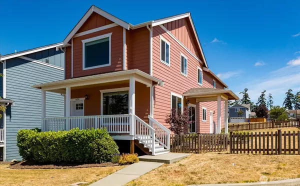 624 NW Prow ST, Oak Harbor, WA 98277